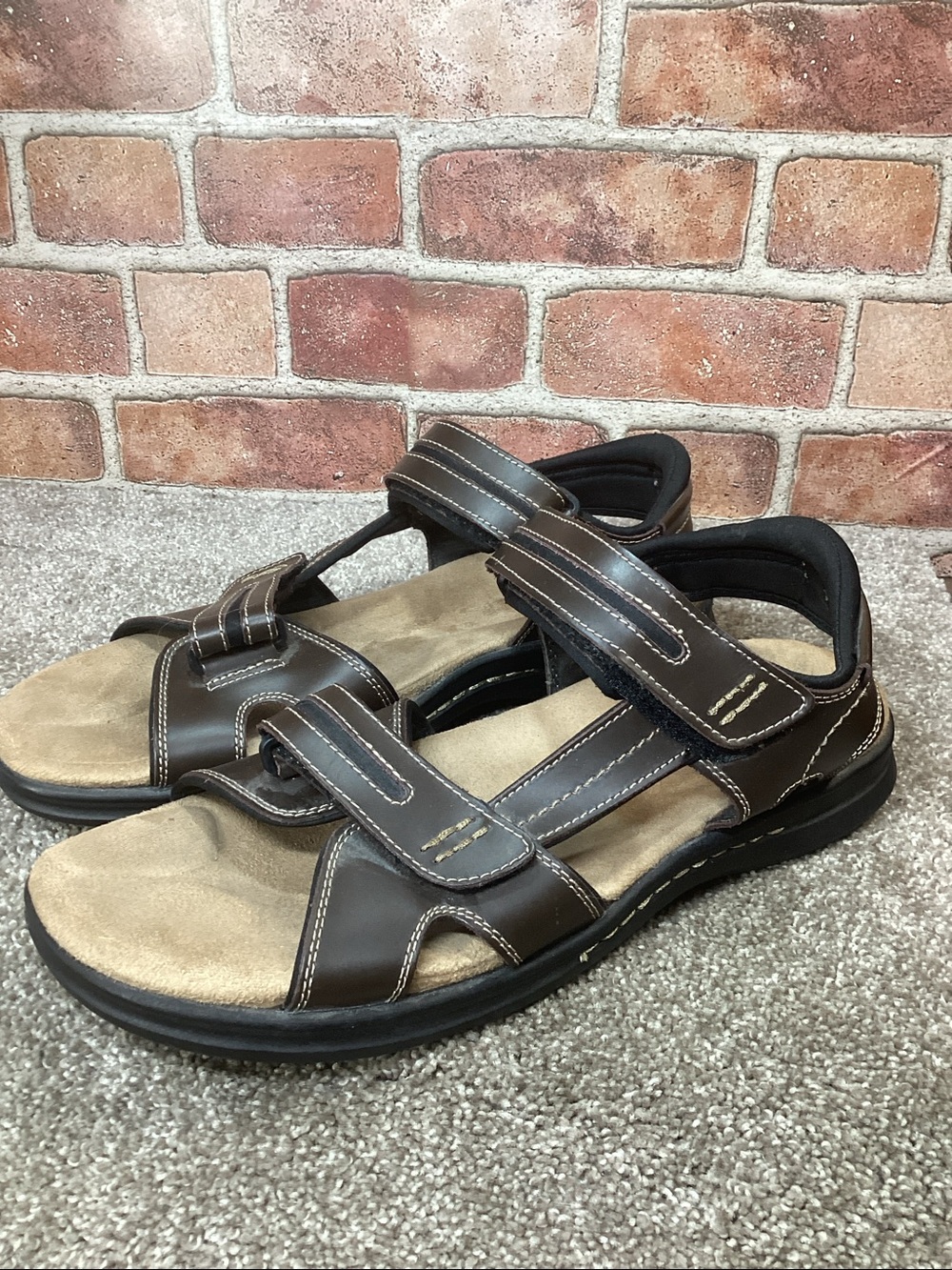 Johnston & Murphy men’s brown leather sandals size 12